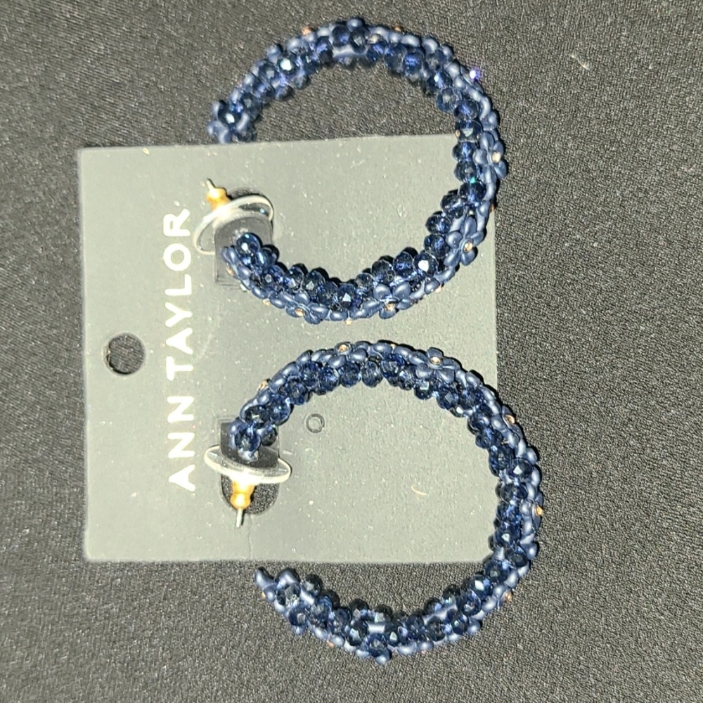 Earring and one size